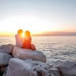 coppia piran al tramonto