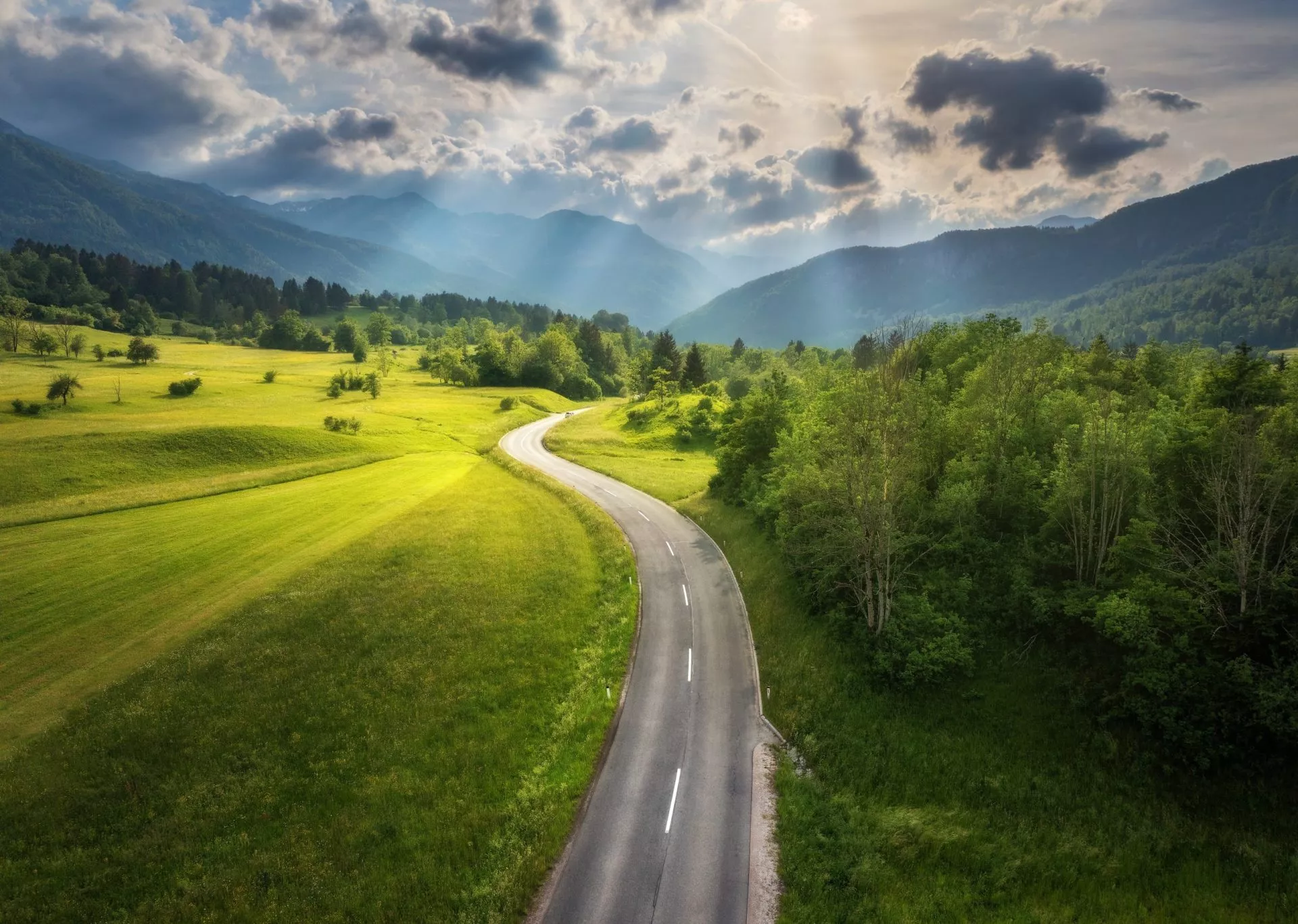 Machen Sie einen Roadtrip durch Slowenien